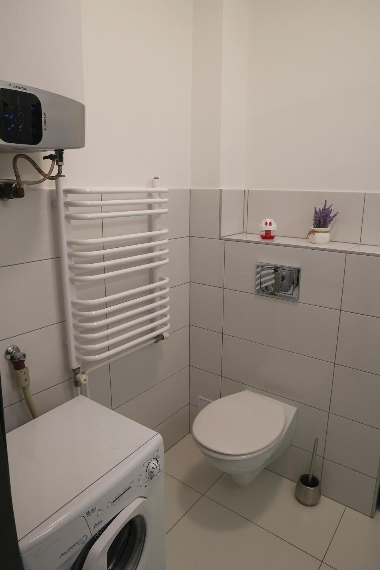 Hotel Forras Komárom Quarto foto